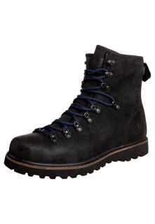 The North Face   BALLARD   Walking boots   black