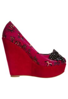 Iron Fist LOVE ME NOW?   High heels   pink