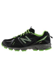 New Balance Trail running shoes   green