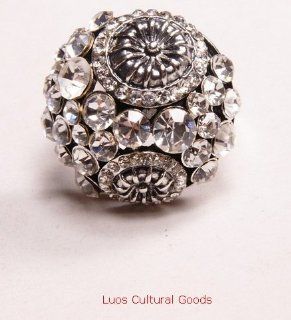 Luos Beautiful Stylish Silver Metal Ring with Clear Gems   Sr035   Jewelry Organizers