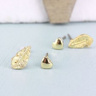 leaf and heart earring set in gold by lisa angel