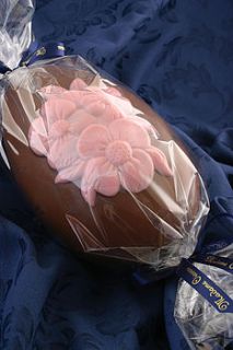 easter egg with flower design by madame oiseau fine chocolates