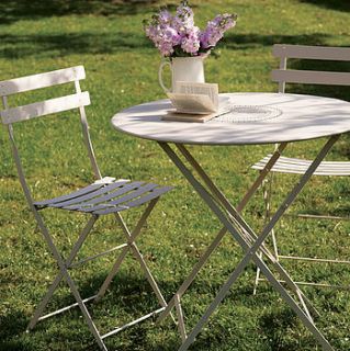 bistro table and chairs by barbed outdoor furniture specialists