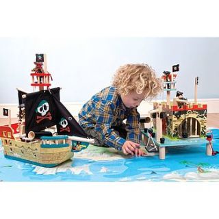 complete pirate playset by knot toys