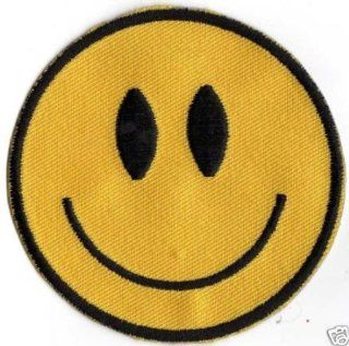 SMILEY FACE   SHIT HAPPENS Appliques Hat Cap Polo Backpack Clothing Jacket Shirt DIY Embroidered Iron On / Sew On Patch