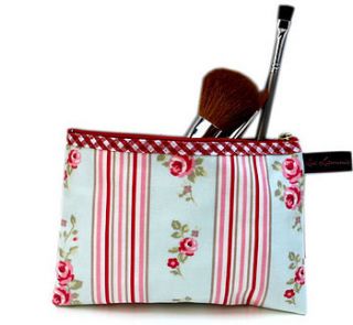 mabel oilcloth make up bag by love lammie