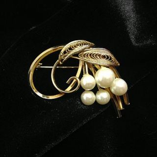 vintage gold leaf and imitation pearl brooch by iamia