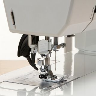 Singer® Quantum L 500 Premium Sewing Machine with Value Package