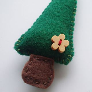 felt tree decoration by ilovehearts