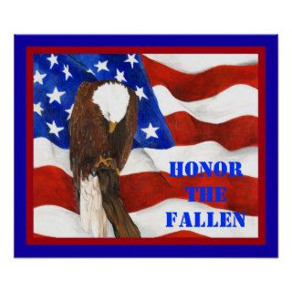 Bald eagle bowing head to honor the fallen soldier print