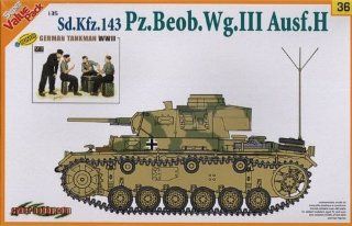 Cyber Hobby 1/35 Sd.Kfz.143 Pz. Beob. Wg.III Ausf. H plus German Tankman Figure Set Toys & Games