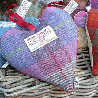 harris tweed lavender heart by queenie by margo elder