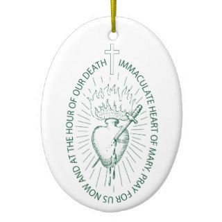 Green Scapular in English Christmas Ornaments