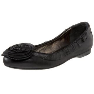 BCBGMAXAZRIA Women's Bellini Flat,Black,5 M US Shoes