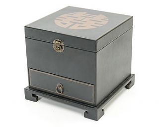 leather box by orchid furniture