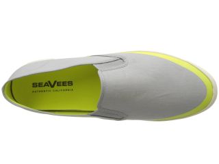 SeaVees 02/64 Baja Slip On Pop Silver Grey