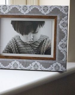 rustic lace print frame by little pieces