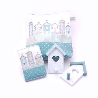 beach hut gift collection by pippins gifts and home accessories