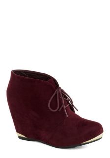 Boutique Opening Bootie in Wine  Mod Retro Vintage Boots