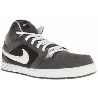 Nike Mogan Mid 3 Skate Shoes