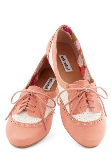 Spirited Sojourn Flat in Coral  Mod Retro Vintage Flats