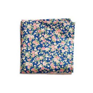 albert pocket square by dancys