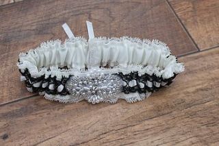 2014 ivory and black 'sophie' garter by mabelicious bridal