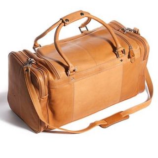montana leather holdall by adventure avenue