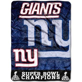 Northwest New York Giants Super Bowl XLVI Champions 50 inch x 70 inch Plush Raschel Throw  Sports Fan Throw Blankets  Sports & Outdoors