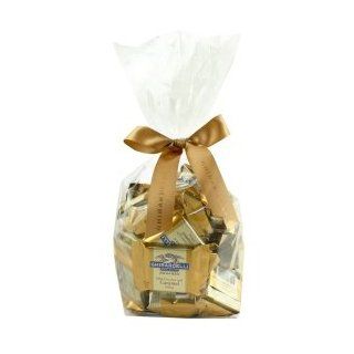 Ghirardelli Chocolate Large Milk & Caramel Squares Gift Bag, 50 Squares  Gourmet Chocolate Gifts  Grocery & Gourmet Food