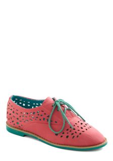 Stand Out and Smile Flat in Coral  Mod Retro Vintage Flats