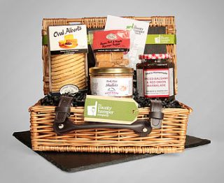 staffordshire gourmet taster hamper by the county hamper company