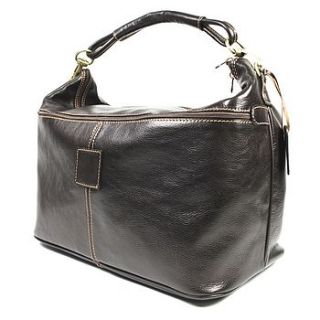 italian leather travel bag by cocoonu
