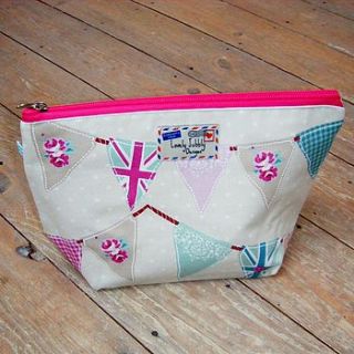 bunting union jack cosmetic toiletry wash bag by lovely jubbly
