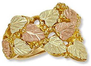 Landstroms Ladies Black Hills Gold Ring with Leaf and Grape Clusters   D2020 Bands Jewelry
