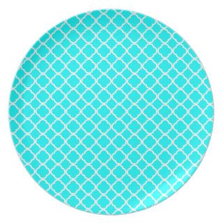 Aqua Turquoise And White Quatrefoil Pattern Plates
