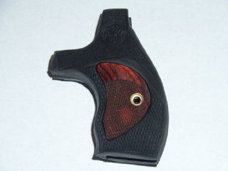 Smith Wesson J Frame Revolver Grips Rubber Wood Insert 642 Air Weight  Sports & Outdoors