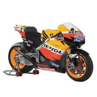 New Ray Repsol Honda MotoGP Cosey Stoner 27 Model   112 Scale/   Automotive