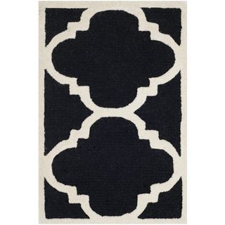 Safavieh Handmade Moroccan Cambridge Trellis Pattern Black/ Ivory Wool Rug (26 X 4)