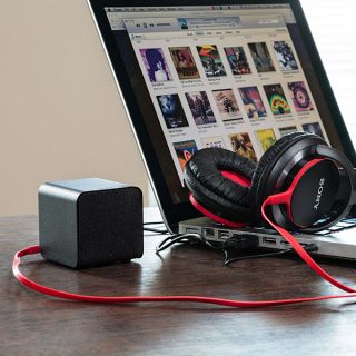 NuForce Cube Portable Speaker/Headphone Amp/DAC