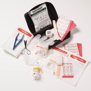 Safety 1st Advanced Solutions First Aid Kit