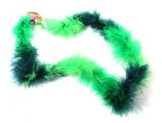Green Feather Boa Necklace   Great Irish Party Accessory NEW Clothing