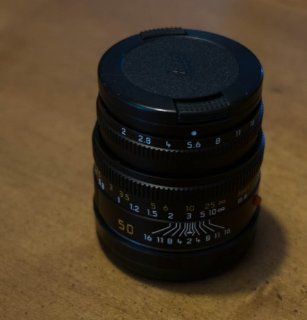 Leica (11 826) 50mm f/2 Summicron M Black Anodized Finish  Camera Lenses  Camera & Photo