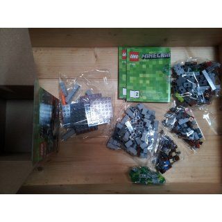 LEGO Minecraft, Micro World 21102 Toys & Games