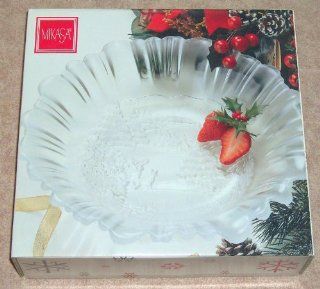 Winter Dreams 10.75" Bowl Kitchen & Dining