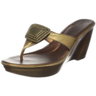 Matisse Women's Epic Wedge Sandal, Bronze, 7.5 M US Shoes