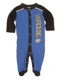 Oklahoma City Thunder Baby Footed Sleeper Pajamas (6 9 Months)  Sports Fan Apparel  Sports & Outdoors