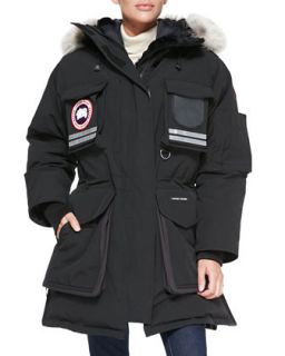 Womens Snow Mantra Fur Hood Coat   Canada Goose   Black (MEDIUM)