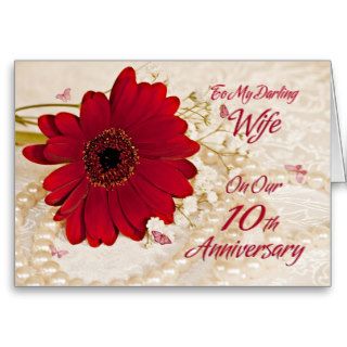 Wife on 10th wedding anniversary, a daisy flower greeting card