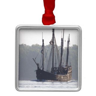 Nina and the Pinta Ornament